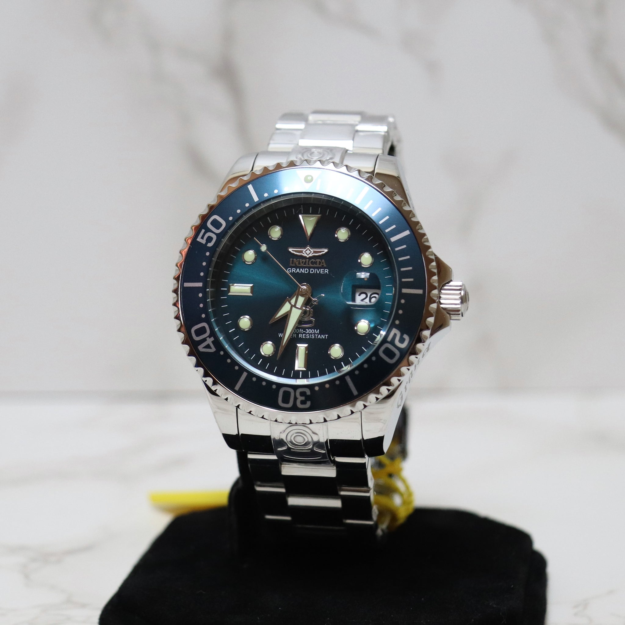 Invicta Pro Diver Men's Automatic SS & Blue Dial 18160 — Time